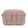 Inyati Umhängetasche Piia Crossbody Rose Gold 2 Inyati Umhängetasche Piia Crossbody Rose Gold -Aufbewahrungstasche Geschäft 0 01655e8a32af512 1280x1280