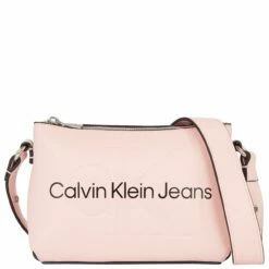 Calvin Klein Jeans Umhängetasche Sculpted Camara Pouch Pale Conc