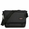Eastpak Messenger Bag Delegate + Schwarz