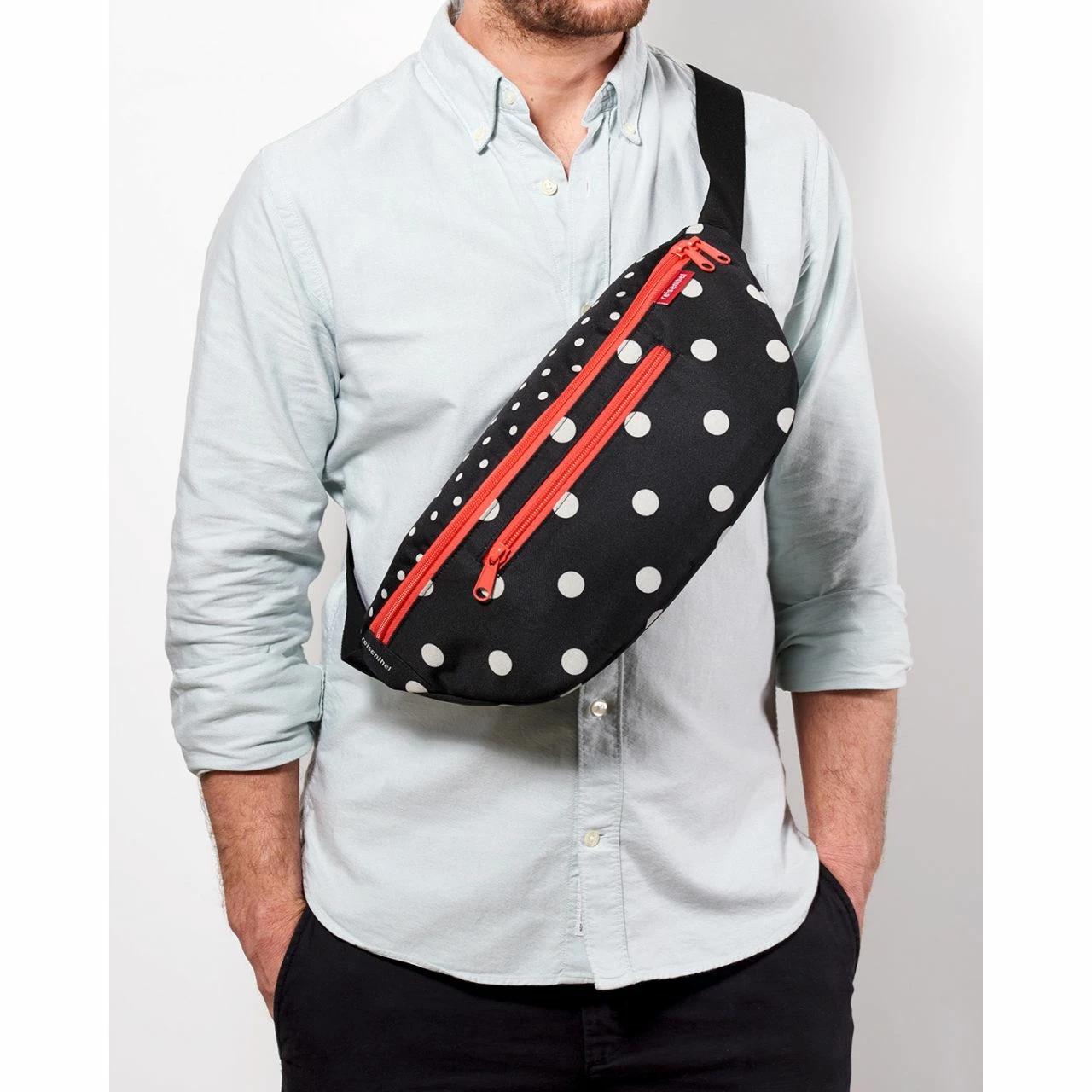 Reisenthel Bauchtasche Beltbag M Dark Blue 4 Reisenthel Bauchtasche Beltbag M Dark Blue – Bild 2