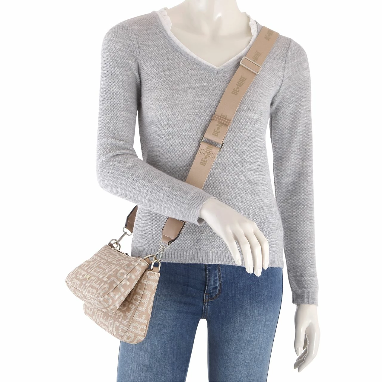 Be Mine Umhängetasche Camille Sand 4 Be Mine Umhängetasche Camille Sand – Bild 2