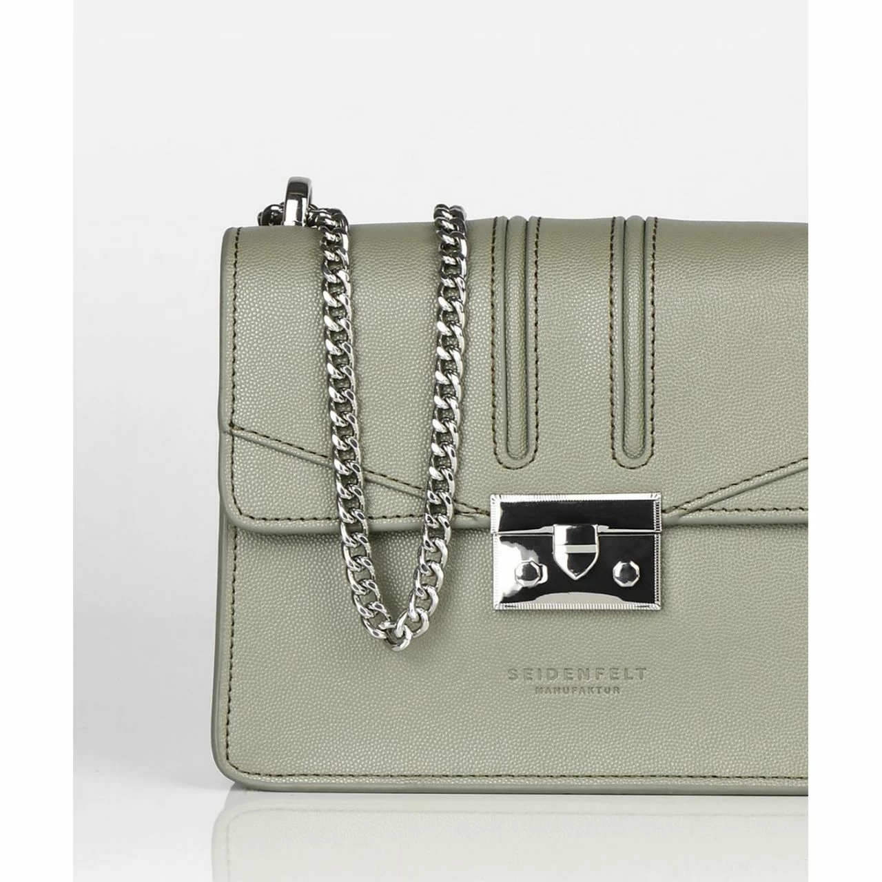 Seidenfelt Manufaktur Umhängetasche Roros Sage, Silver Metall 4 Seidenfelt Manufaktur Umhängetasche Roros Sage, Silver Metall – Bild 2