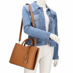 Guess Kurzgriff Tasche Meridian Girlfriend Satchel Cognac -Aufbewahrungstasche Geschäft 0 0264d562503994a 1280x1280