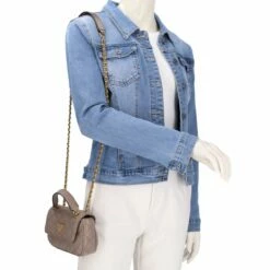 Guess Umhängetasche Giully Mini Cnvrtbl XBody Flap Dark Taupe -Aufbewahrungstasche Geschäft 0 0264e3de6760153 1280x1280