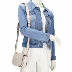 Guess Umhängetasche Brynlee Mini Triple Compt Flap Xbody Stone 18 Guess Umhängetasche Brynlee Mini Triple Compt Flap Xbody Stone -Aufbewahrungstasche Geschäft 0 0264ed195ba8053 1280x1280