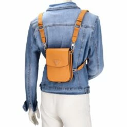 Guess Damenrucksack Brynlee Mini Convertible Pumpkin -Aufbewahrungstasche Geschäft 0 02652726bd972ac 1280x1280