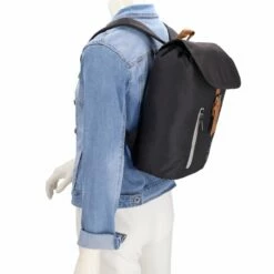 Mustang Rucksack Sevilla Backpack Flap Schwarz -Aufbewahrungstasche Geschäft 0 02653ae28e2e1a5 1280x1280