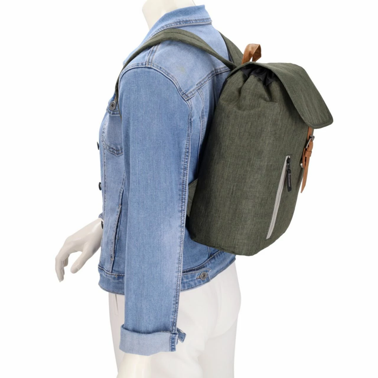 Mustang Rucksack Sevilla Backpack Flap Oliv 4 Mustang Rucksack Sevilla Backpack Flap Oliv – Bild 2