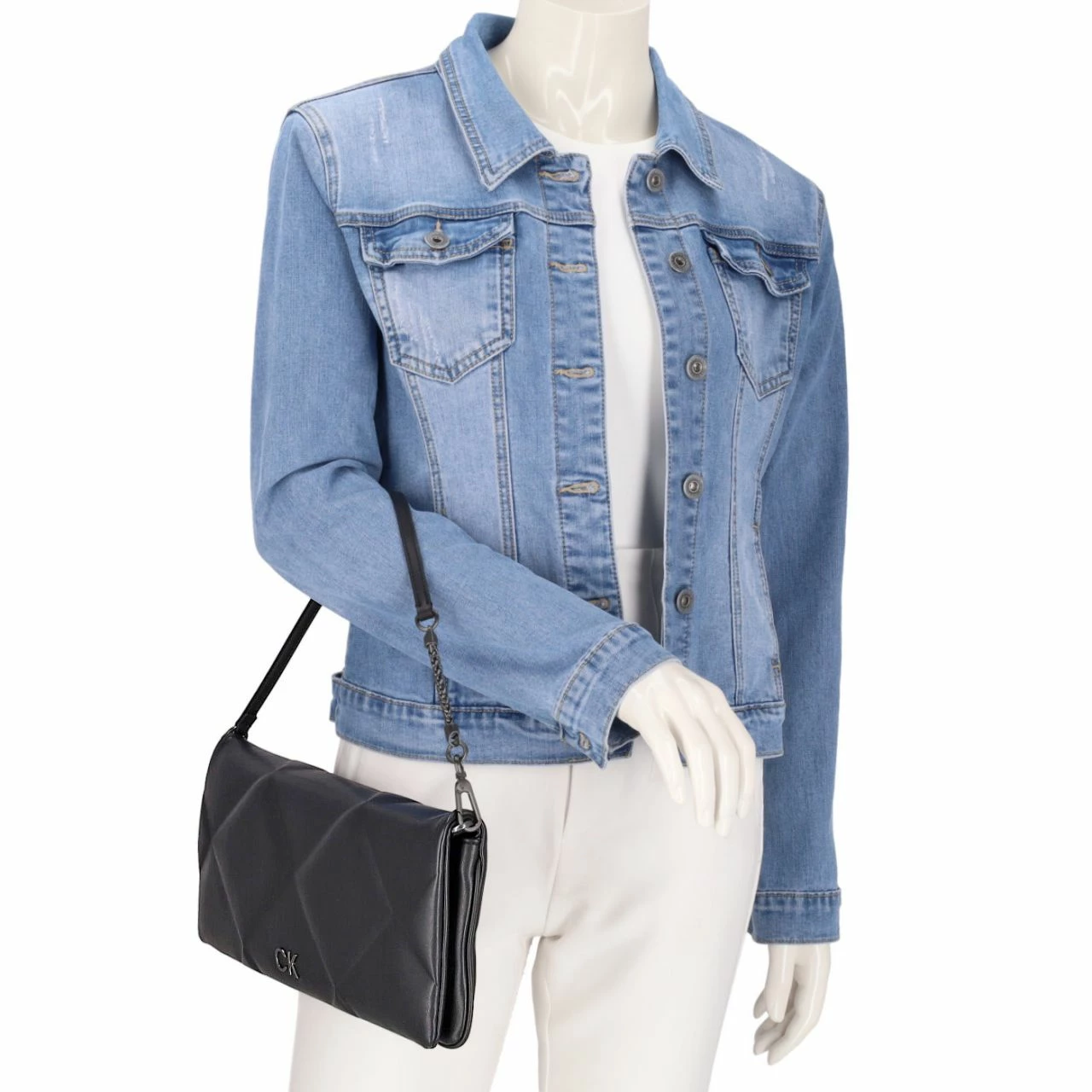 Calvin Klein Clutch Quilt Wristlet Ck Black 4 Calvin Klein Clutch Quilt Wristlet Ck Black – Bild 2