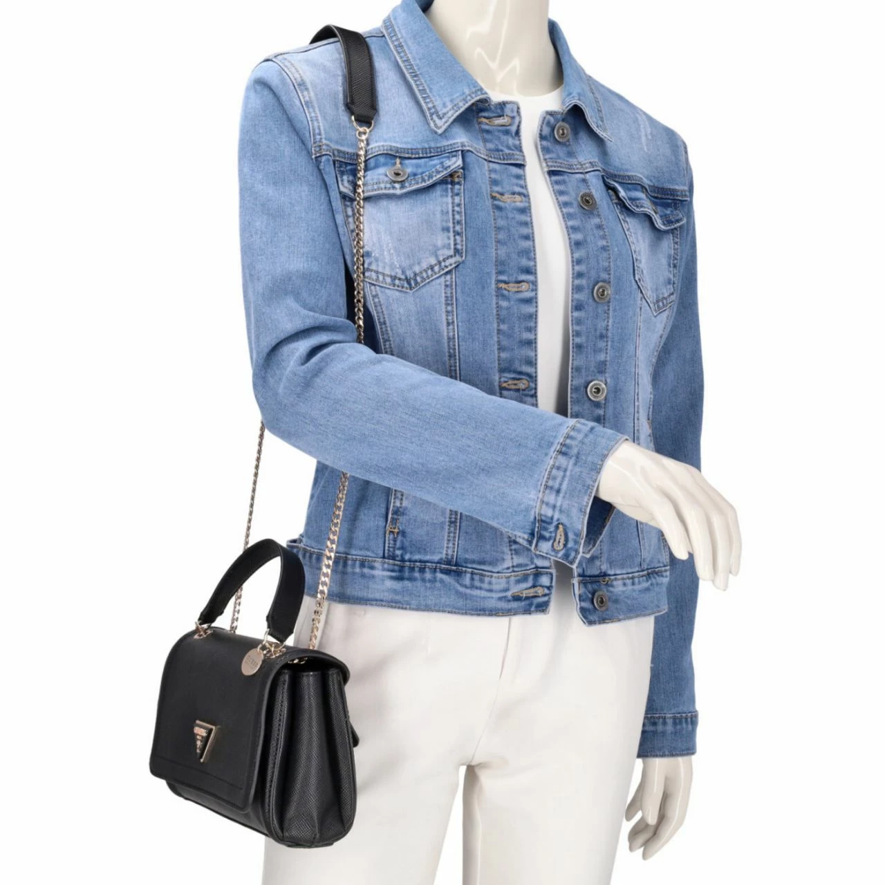 Guess Umhängetasche Noelle Convertible XBody Flap Black 4 Guess Umhängetasche Noelle Convertible XBody Flap Black – Bild 2