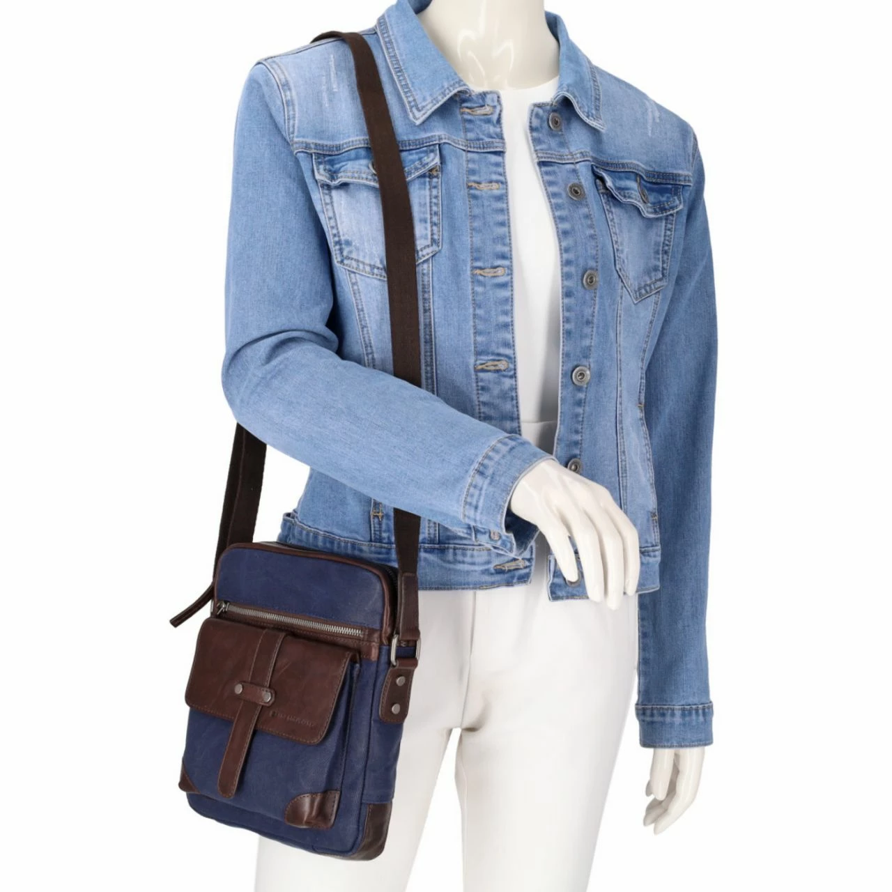 Von Cronshagen Umhängetasche Vuori Cross Bag Blue 4 Von Cronshagen Umhängetasche Vuori Cross Bag Blue – Bild 2