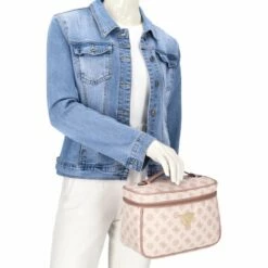 Guess Kosmetikkoffer Wilder Travel Light Nude -Aufbewahrungstasche Geschäft 0 0265b19b3910646 1280x1280