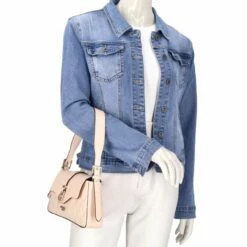 Guess Beuteltasche Adi Flap Shoulder Bag Light Peach -Aufbewahrungstasche Geschäft 0 0265d680ac227fb 1280x1280