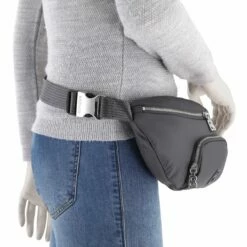 Bogner Bauchtasche Verbier Play Janica Hipbag SHZ Black -Aufbewahrungstasche Geschäft 0 03642792772f4b8 1280x1280