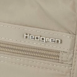 Hedgren Umhängetasche Harper's S RFID Cashmere Beige -Aufbewahrungstasche Geschäft 0 03642e5f3be0c57 1280x1280