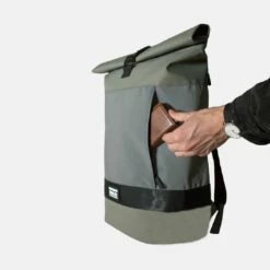 OAK25 Rucksack Reflective Rolltop 22l Oliv/salbei + Silber 14 OAK25 Rucksack Reflective Rolltop 22l Oliv/salbei + Silber -Aufbewahrungstasche Geschäft 0 03643613c1c07f6 1280x1280