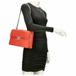 Seidenfelt Manufaktur Umhängetasche Roros Big Coral 22 Seidenfelt Manufaktur Umhängetasche Roros Big Coral -Aufbewahrungstasche Geschäft 0 0364b0748f9d658 1280x1280