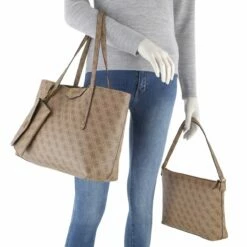 Guess Shopper Eco Brenton Tote Latte Logo 23 Guess Shopper Eco Brenton Tote Latte Logo -Aufbewahrungstasche Geschäft 0 03654c14b796270 1280x1280