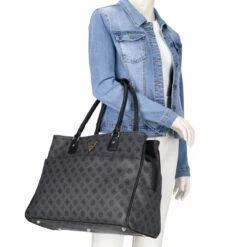 Guess Shopper Wilder Charcoal -Aufbewahrungstasche Geschäft 0 0365b9d60f71750 1280x1280