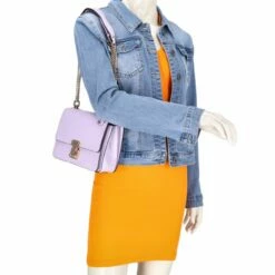 Guess Umhängetasche Eliette Logo Convertible XBody Flap Lavender 20 Guess Umhängetasche Eliette Logo Convertible XBody Flap Lavender -Aufbewahrungstasche Geschäft 0 0365f8c7b1784a7 1280x1280