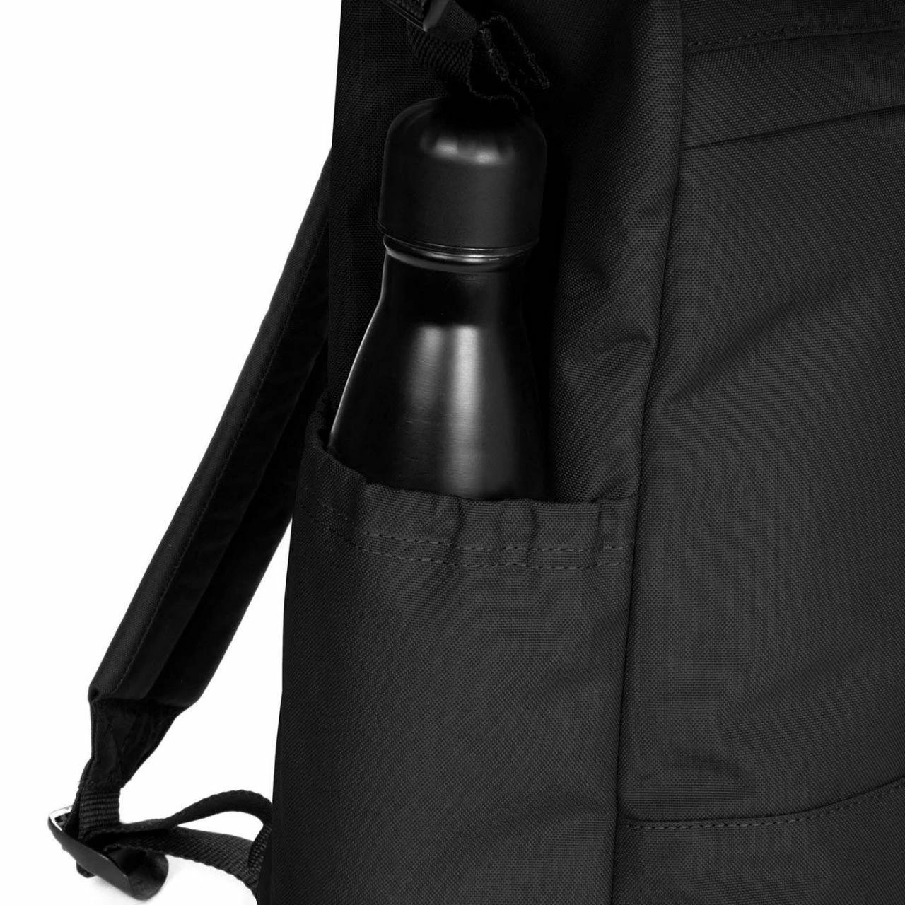 Eastpak Rucksack Chester 20l Black 6 Eastpak Rucksack Chester 20l Black – Bild 4