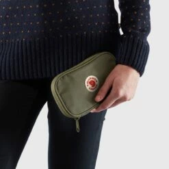 FJÄLLRÄVEN Fjällräven Langbörse Damen Kanken Travel Wallet Black -Aufbewahrungstasche Geschäft 0 04642e2a6ce2ffb 1280x1280