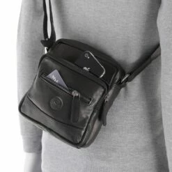 Sattlers & Co. Umhängetasche The Barn Mulin Crossbag Black -Aufbewahrungstasche Geschäft 0 0464376c855a624 1280x1280