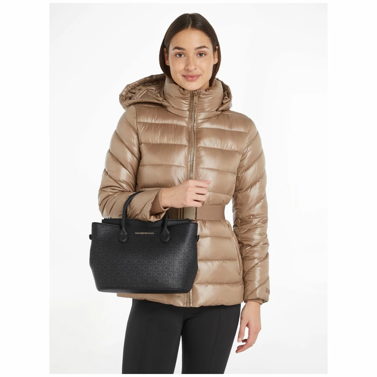 Calvin Klein Kurzgriff Tasche Daily Dressed Tote M Ck Black 6 Calvin Klein Kurzgriff Tasche Daily Dressed Tote M Ck Black – Bild 4