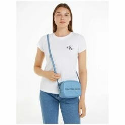 Calvin Klein Jeans Umhängetasche Sculpted Camera Bag Blue Shadow -Aufbewahrungstasche Geschäft 0 0465bad121bbb9e 1280x1280