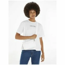 Calvin Klein Umhängetasche CK Must Camera Bag Bright White -Aufbewahrungstasche Geschäft 0 0465ce98187c2a8 1280x1280