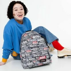 Eastpak Rucksack Padded Pak'r 24l MARVEL Logos Black -Aufbewahrungstasche Geschäft 0 0560b6c03547044 1280x1280