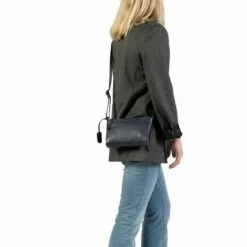 Burkely Umhängetasche Just Jolie Double Zip Crossbody Bag Blue -Aufbewahrungstasche Geschäft 0 056427869347d79 1280x1280