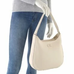 Calvin Klein Beuteltasche Re-Lock Hobo Ck Black -Aufbewahrungstasche Geschäft 0 05642b964b21d7a 1280x1280