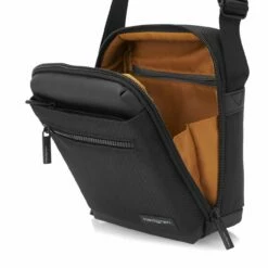 Hedgren Umhängetasche Next App Vertical Crossover RFID Black -Aufbewahrungstasche Geschäft 0 05642e63f34a605 1280x1280