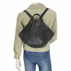 Voi Damenrucksack Lissy Schwarz -Aufbewahrungstasche Geschäft 0 05643f66c6a1579 1280x1280