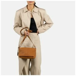 Burkely Umhängetasche Soft Skylar Satchel Bag Cognac 11 Burkely Umhängetasche Soft Skylar Satchel Bag Cognac -Aufbewahrungstasche Geschäft 0 0565cd464a255af 1280x1280