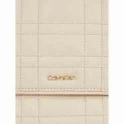 Calvin Klein Umhängetasche CK Touch Shoulder Bag W/Chain Sand -Aufbewahrungstasche Geschäft 0 06642b930cdd2e4 1280x1280