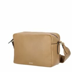 BOSS Umhängetasche Alyce Crossbody Medium Beige -Aufbewahrungstasche Geschäft 0 0665c6af3916e94 1280x1280