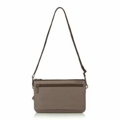 Hedgren Umhängetasche Emma Crossover RFID Sepia Brown -Aufbewahrungstasche Geschäft 0 07642e5ccf7fa69 1280x1280