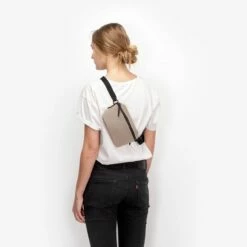 UCON ACROBATICS Bauchtasche Jona Bag Nude -Aufbewahrungstasche Geschäft 0 076440a06a753dd 1280x1280