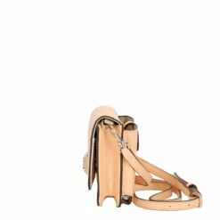 Guess Umhängetasche Noelle XBody Flap Organizer Apricot Cream -Aufbewahrungstasche Geschäft 0 07647e5aff0a386 1280x1280