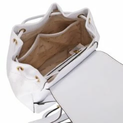 Guess Damenrucksack Geva Flap Backpack White Logo -Aufbewahrungstasche Geschäft 0 0764a5e86f1bd5f 1280x1280