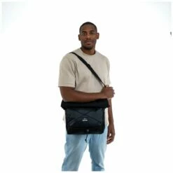 JOHNNY URBAN Umhängetasche Dylan Schwarz 17 JOHNNY URBAN Umhängetasche Dylan Schwarz -Aufbewahrungstasche Geschäft 0 086556a186345cf 1280x1280