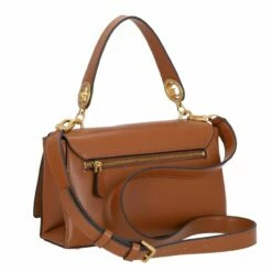 Guess Kurzgriff Tasche Masie Top Handle Flap Cognac -Aufbewahrungstasche Geschäft 0 096567c2c758cf4 1280x1280