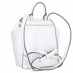 Guess Damenrucksack Geva Flap Backpack White Logo -Aufbewahrungstasche Geschäft 0 1264a5e87b35bea 1280x1280