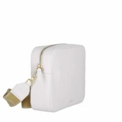 Coccinelle Umhängetasche Tebe Brilliant White 28 Coccinelle Umhängetasche Tebe Brilliant White -Aufbewahrungstasche Geschäft 0 13655e8a0787512 1280x1280