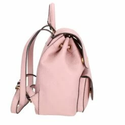 Guess Damenrucksack Geva Flap Backpack Rose Logo 35 Guess Damenrucksack Geva Flap Backpack Rose Logo -Aufbewahrungstasche Geschäft 0 16645d697c71c62 1280x1280