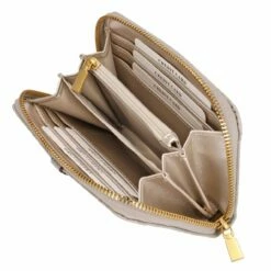 Guess Querbörse Damen James Logo SLG Medium Zip Around Taupe Logo 7 Guess Querbörse Damen James Logo SLG Medium Zip Around Taupe Logo -Aufbewahrungstasche Geschäft 0 0364f9018746910 1280x1280